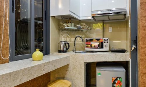 Bán tòa nhà căn hộ dịch vụ Quận 1 đường Đề Thám gần chợ Bến Thành, 5 tầng, HĐ 20 tr/th giá 4.95 tỷ