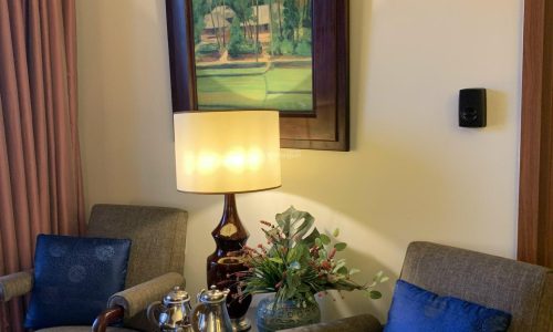 Cần bán CH Flora Novia đa dạng 2PN full NT 75m2, giá chỉ 2.7 tỷ bao phí thuế,