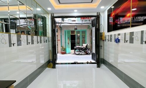 Nhà đẹp giá siêu mềm tại đường Đoàn Văn Bơ, P10, Quận 4. 48m2 HXH rộng rãi dễ dàng di chuyển