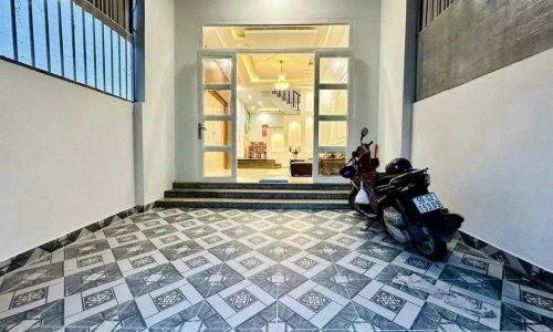 Cần tiền chủ ra căn Bến Vân Đồn giá hạt dẻ thích hợp đầu tư mua ở 1T2L 76,5m2 4PN 5WC