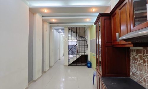 Nhà 64,7m2, 3 tầng 4 pn, ngay cầu Calmette, Q4. 6,2 tỷ