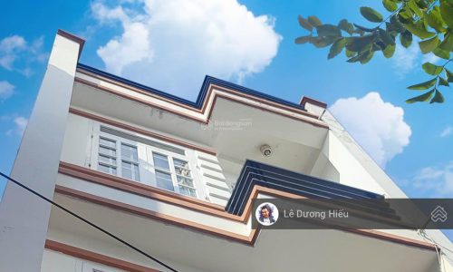 Bán nhà Đoàn Văn Bơ 26m2. Nhà 4 tầng bê tông cốt thép. Hoàn công đủ. Hẻm trước nhà gần 3m. Sát Q1