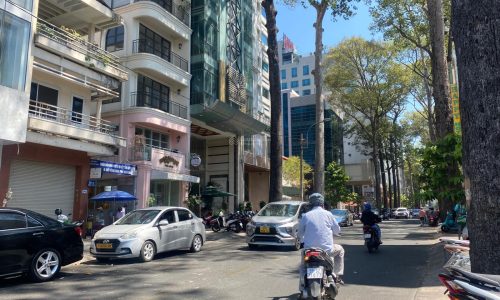 Khách sạn sang trọng 5 tầng Bùi Thị Xuân, Q. 1, DT 4.85×18.5m, HĐ thuê 120tr/th