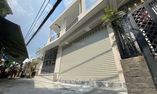 Cần Bán nhà 1 trệt 1 lầu ngay trung tâm sầm uất Chợ Thủ Đức