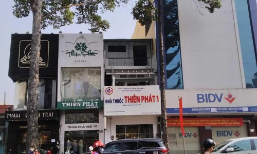 Cần tiền bán gấp MT Trần Hưng Đạo Q5 6.2x18m nhà 3 lầu giá chỉ 49.9 tỷ