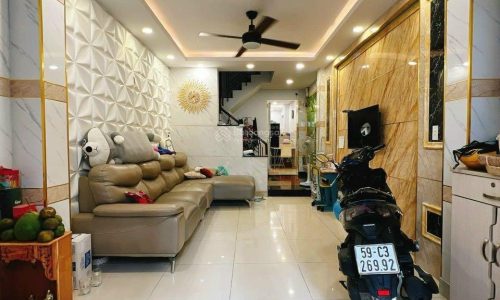 Bán nhà Nguyễn Khoái, 4 tầng, dt 4x11m, hẻm 4m, Quận 4