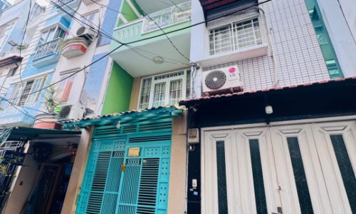 Bán nhà 5 tầng hẻm xe hơi đường Bến Vân Đồn quận 4