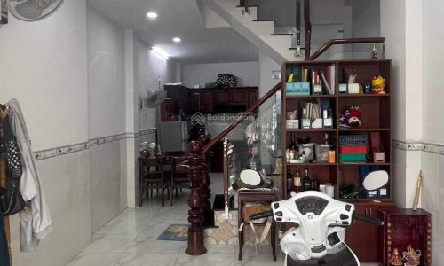 Nhà đẹp Q4 – 2 tầng đúc – 53m2 ngang 4m – ko QH – chỉ 4 tỷ