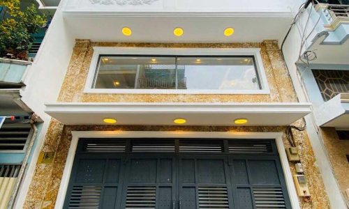 Tin thật 100%, cần bán gấp mặt tiền Trần Hưng Đạo, Quận 5. DT:5X22m- 6 tầng. HĐT:160tr. Giá 26 tỷ