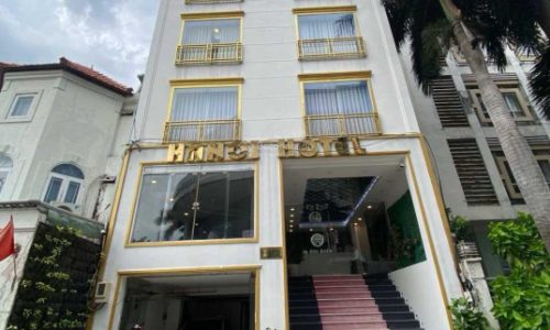 Building đẹp đường Nguyễn Chí Thanh. DT: 4.7 x 30m. KC: Hầm 7 tầng. Thuê 170tr/th. Giá 46 tỷ