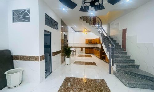 Nhà 5 tầng thang máy riêng 60m2 – ngang 5.3m – ô tô ngủ trong nhà – 7pn khép kín – chỉ nhỉnh 9 tỷ