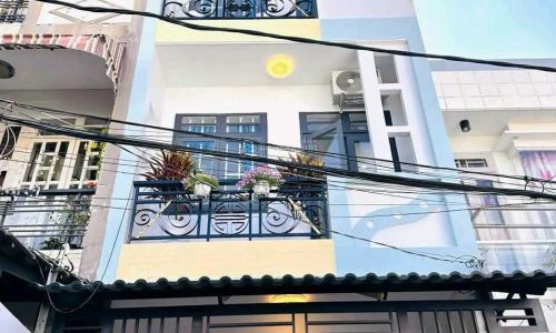 Siêu phẩm nhà 53m2 Thích Quảng Đức, Phú Nhuận. Bán 2 tỷ 450 Đang cho thuê 10tr/ tháng sổ hồng riêng