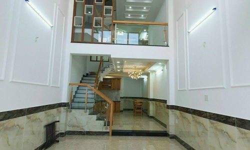 Nhà 1 trệt 2 lầu siêu mới, nội thất gỗ xịn tại Phước Long B, Thủ Đức