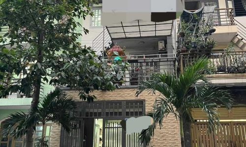 Nhà mặt tiền buôn bán. 4 tầng 6pn. Dt 90m2 giá 10,5 tỷ tl. Khu dân cư víp Thủ Đức đường Cây Keo