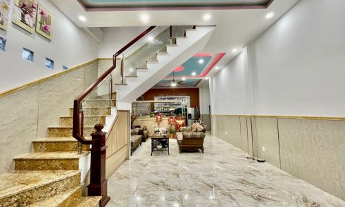 ĐỊNH CƯ BÁN GẤP BIỆT THỰ 2 TẦNG- 140M2 NGANG 8M CỰC KHỦNG GIẢM CHỈ CÒN 7,4 TỶ TL