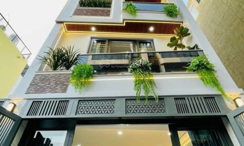 Bán nhà phố, Đ.Trần Hữu Trang, P10 QPN.Dt 68m2 (5x13m) .Giá 3tỷ890.Kinh doanh , chợ Trần Hữu Trang.